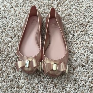 New without box size 12 Mini Melissa bow flats. Perfect for Easter! Crossposted